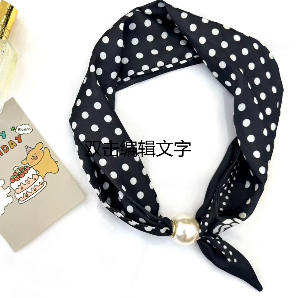 1 Women's Vintage Printed Sati - Ascot Neck Scarf 评论和价格